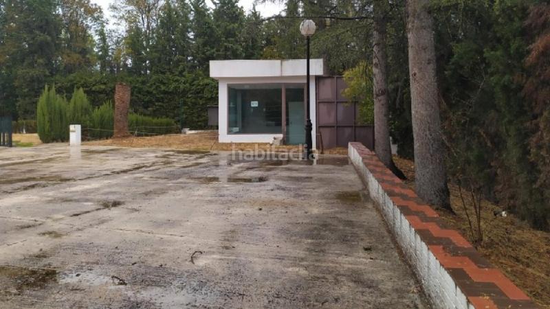 Foto d720b376-54e2-461c-810e-829dcbf018e4. Edificio en eolo 19 club social en venta en la urbanización chaparral de cartuja en el aire, una localidad y pedanía perteneciente al municipio de alb en Albolote