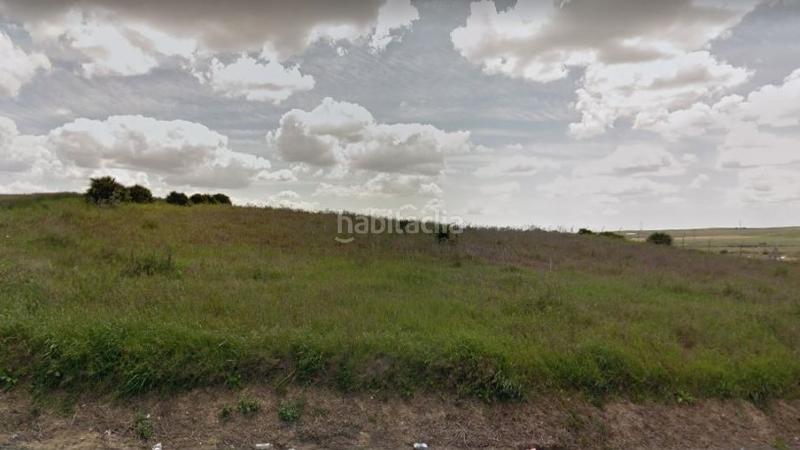 Foto a5d268e5-05a0-4862-8aef-20654bc33b0a. Wohngrundstück in sitio el rozon in Huévar