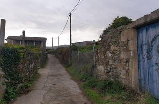 Maison à Miranxe 19. Casa en venta  con terreno en el rosal pontevedra. casa para reh