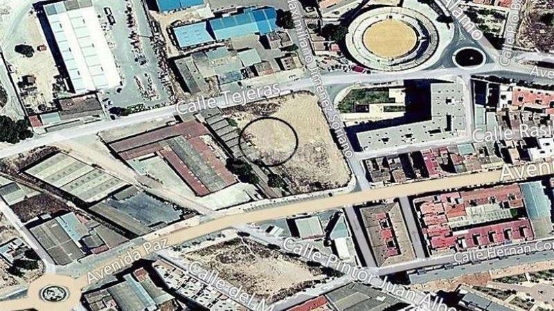 Foto 5f8aa799-bb36-4928-b9f2-0f1dc506f690. Terreno residenziale in paz 126 in Yecla