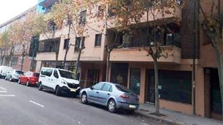 Local commercial à Magallanes 8. Local comercial en venta en la planta baja de un edificio reside