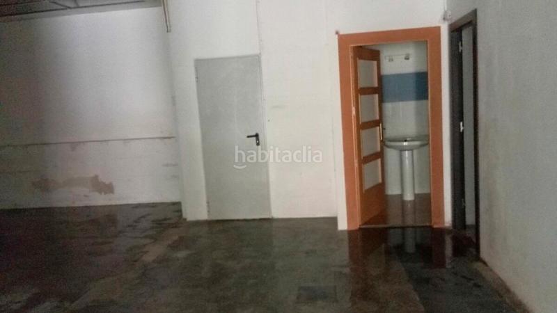 Foto 9a67f40b-26bf-4427-8a6b-b80505924e1d. Local commercial dans ferrocarrils catalans 15 dans Olesa de Montserrat