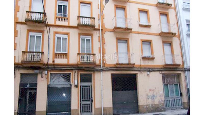 Foto 73301c42-1906-4766-aa3f-41c9218bf681. Piso en bonhome 23 vivienda a la venta a un escaso kilómetro del centro histórico . inmueble en bruto para terminar de rehabilitar y darle en Ourense
