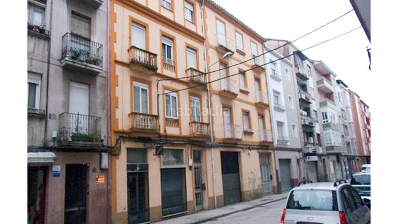 Foto c47a7d88-c315-45f6-90fe-a3c4ed11214c. Piso en bonhome 23 vivienda a la venta a un escaso kilómetro del centro histórico . inmueble en bruto para terminar de rehabilitar y darle en Ourense