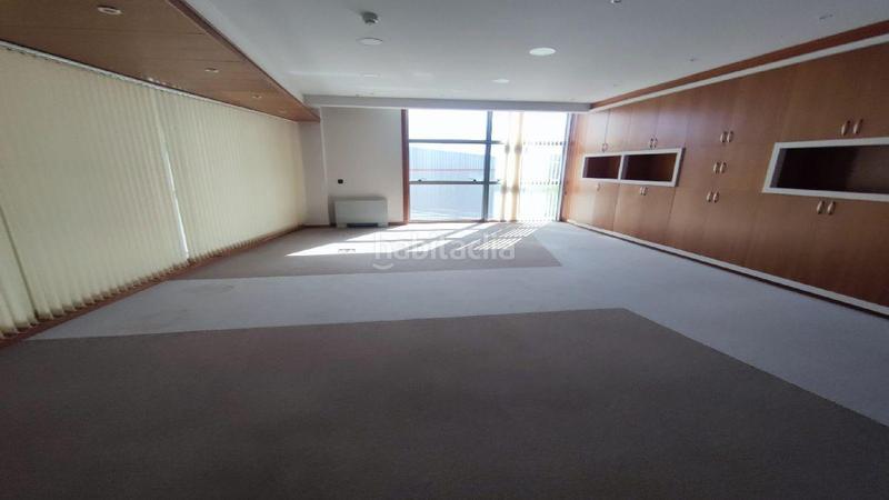 Foto 6f4c6bf7-85cd-440c-94c8-5a15507af1c7. Oficina en bergazos-donsion 27 complejo de oficina en venta , pontevedra. lugar bergazosdonsion. número 27. con una superficie de 1,749,46 m2, este espac en Lalín