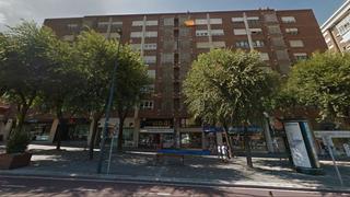 Local commercial à Avda lehendakari aguirre 131. Local para oficina en venta en la avenida lehendakari aguirre, e