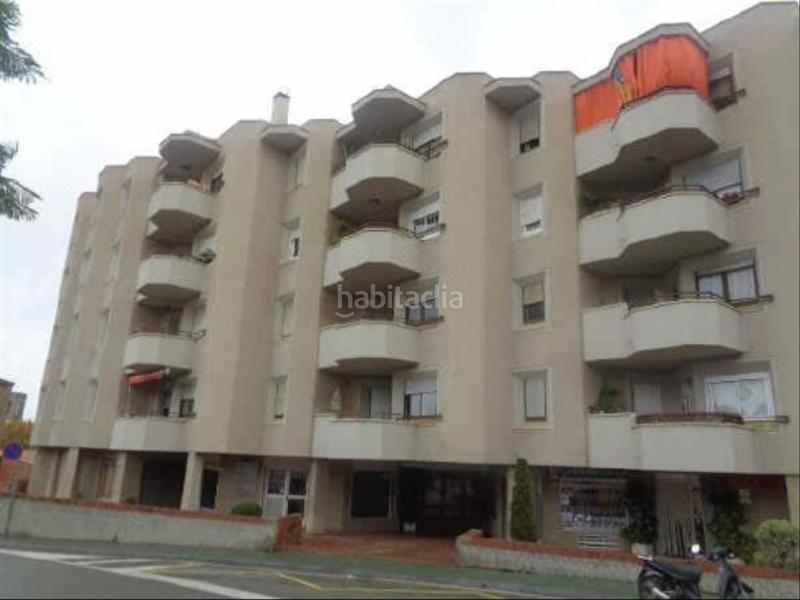 Foto 21546493-f9e0-4fb2-9939-c0f1bdabe8d6. Parking coche en jaume brutau 24-32 24 deja de buscar dónde aparcar tu moto y ven a ver esta plaza de garaje en venta en san andrés de llavanerassant andreu de llavanere en Sant Andreu de Llavaneres