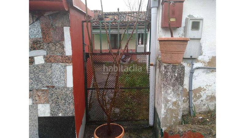 Foto dad7b870-2355-496b-820e-275853d5a1a7. Casa en fontoria 15 casa en venta situada en la calle fontoria, localidad , provincia de asturias. esta propiedad en planta baja cuenta con en Langreo