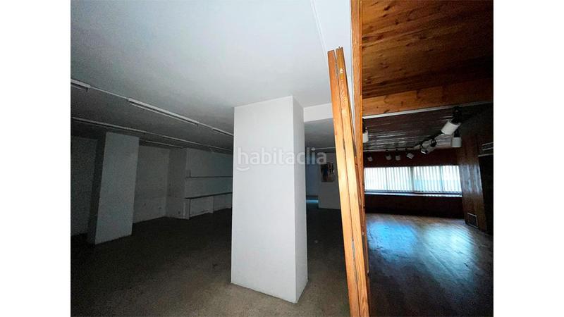 Foto 06f83e49-2c35-4f1a-a066-c3da1e8a9466. Locale commerciale in rambla badal in La Bordeta Barcelona