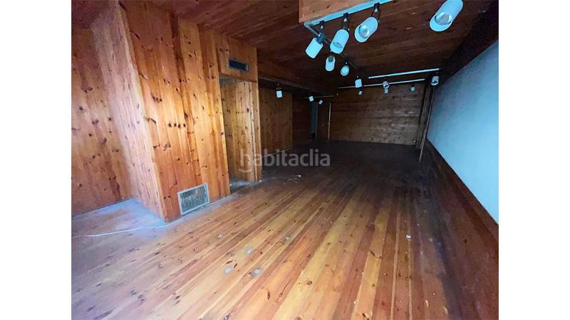 Foto d94705ee-28f3-4371-8fee-5535c0a060ea. Locale commerciale in rambla badal in La Bordeta Barcelona