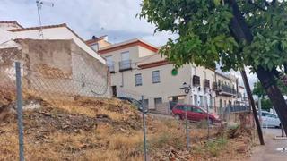 Terreno residencial en Duque de la victoria 26. Solar urbano, rectangular, con fachada principal a la calle duqu