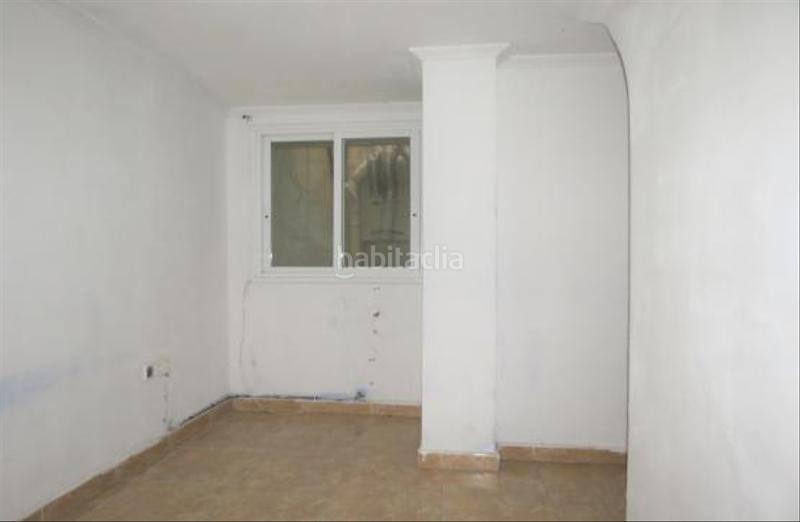 Foto 88f4a724-2d86-4db9-a93b-4fc7fcd20488. Piso en abat escarre pl.entresuelo 12 piso en venta en arbós tarragona. superficie de 72m2 distribuidos en 2 habitaciones, con 1 baño, cocina americana amueblada y saló en Arboç (L´)