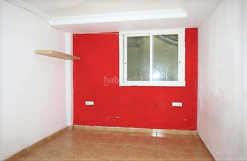 Foto fc3a15bb-643d-4a6d-ba51-c7347762d181. Piso en abat escarre pl.entresuelo 12 piso en venta en arbós tarragona. superficie de 72m2 distribuidos en 2 habitaciones, con 1 baño, cocina americana amueblada y saló en Arboç (L´)
