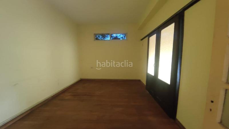 Foto e3a40225-3da0-417a-8575-b959e6569d3a. Casa en a brea 29 casa en lugar brea la coruña. se compone de planta baja local y vivienda en la primera planta. la distribución consta en Bergondo
