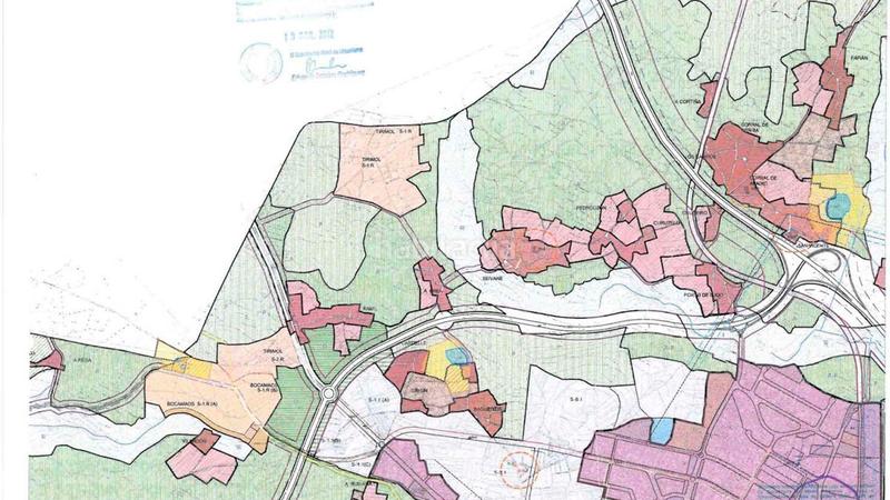 Foto 83376e48-93af-488b-8da3-4ac9839f74b1. Terreno residenziale in bagueixos 5 in Parroquias del Este Lugo