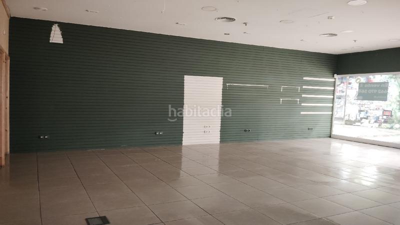 Foto 482e3c77-44cb-4b10-a77e-e9755b7c64f8. Local comercial a plaza america nº 2 esc b pl s2 pta 15 2 a Vigo