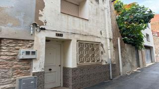 Local Comercial a C/ montcada, nº21a, pb 21. Local comercial en la localidad de ulldecona en tarragona. con u