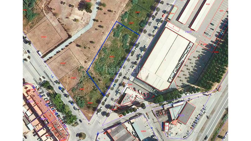 Foto 19c7c2cf-2242-40e7-8b2d-e6c1df5a175c. Terreny residencial a caterina albert s/n a Tordera Tordera