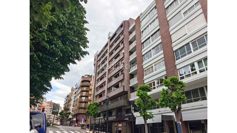 Foto fe4eb228-4186-4908-bf9e-4b1d144defac. Business premise in conde de toreno 17 in Parque San Francisco - Uría Oviedo