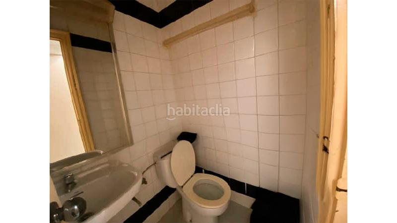 Foto a9158cfa-e950-4664-9765-0d2dc412afa9. Local comercial a general espartero 65 a Carolinas Altas Alicante