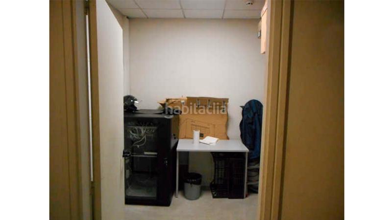 Foto cac82b9f-8018-4ec9-a1ae-dd4d4ad1fdac. Local commercial dans venezuela 33 dans Plaza España - Corte Inglés Vigo