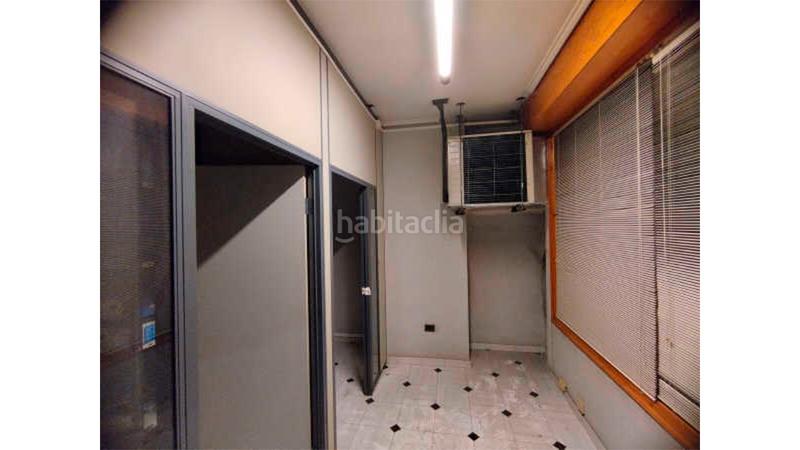 Foto 3195bc35-6d78-4446-bfd9-de6259e55e3f. Local commercial dans juan ajuriaguerra 19 dans Abandoibarra - Guggenheim Bilbao