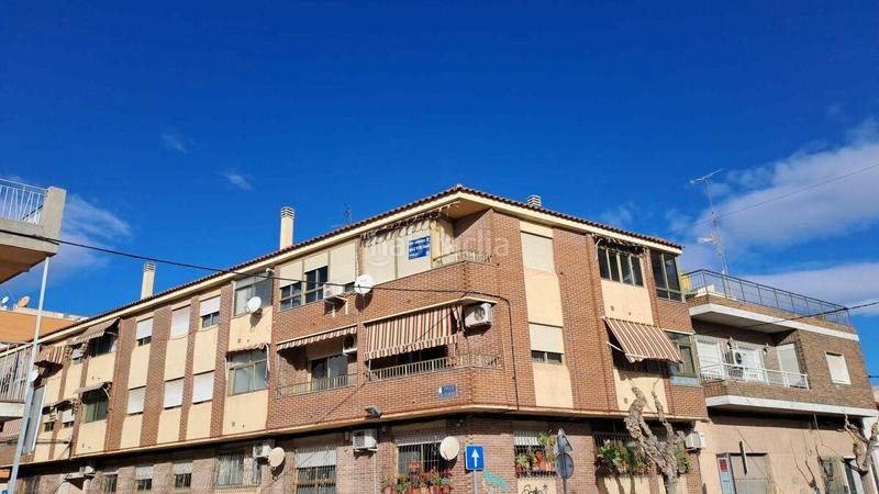 Foto 169f98da-47c2-4b36-8427-140e7d49d7df. Pis a c/ palmeras a Barrio del Progreso Murcia