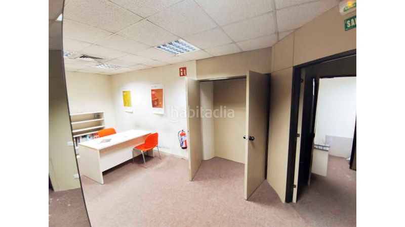 Foto 1a5b7979-1e8b-4ea5-90df-0929c218a872. Business premise in gasteiz 70 in San Martín Vitoria - Gasteiz