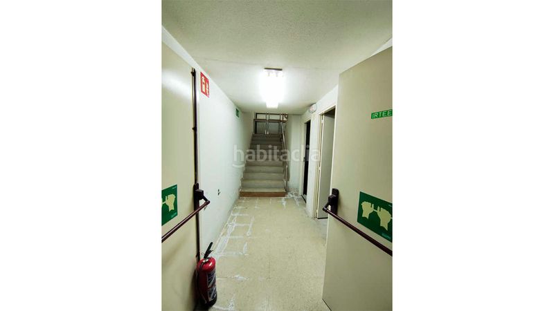 Foto 453eda2d-76ff-4cb4-a6cb-7620201b39ff. Business premise in gasteiz 70 in San Martín Vitoria - Gasteiz