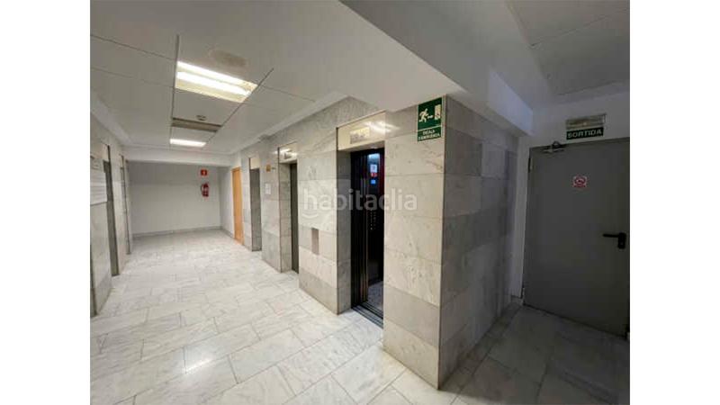 Foto 7144bf1e-084d-48a9-b5be-0428679f58f8. Büro in diagonal 523 in Barri de les Corts Barcelona