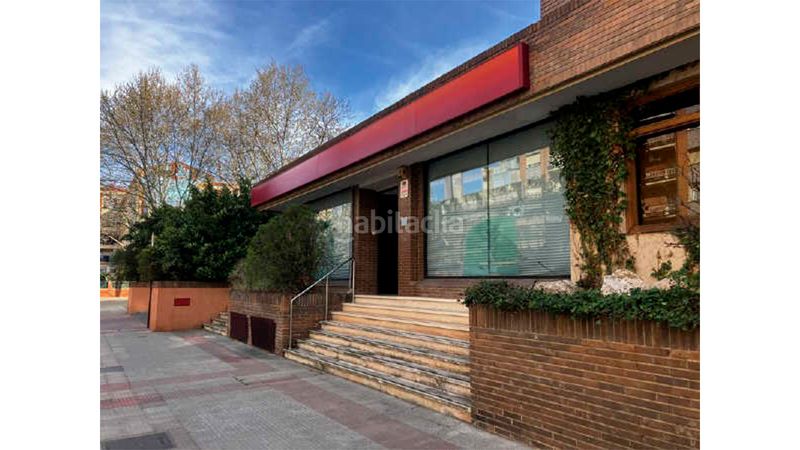 Foto b5856071-6232-479b-af49-cce957814394. Local comercial a duques de najera 13 a Jesuitas Logroño