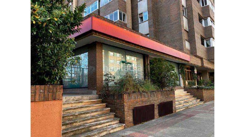 Foto f5e64343-e600-4b8b-93bd-5de72029563a. Local comercial a duques de najera 13 a Jesuitas Logroño