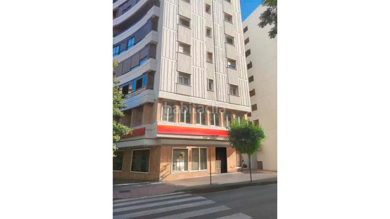 Foto 8cdb3a9d-c22a-4f89-b9e6-9d1849982ddb. Bureau dans enrique segura otaño 11 dans Pardaleras Badajoz