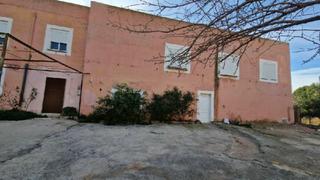 Casa a Proyecto 230. Casa de 409 m construidos repartidos en 4 habitaciones, 3 baños,