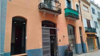 Locale commerciale in Canal, nº33 33. Local comercial en la localidad de banyoles en girona. con una s