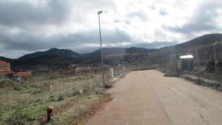 Wohngrundstück in Vicente alexandre 5. Suelo en venta en la encantadora localidad de navahermosa, toled