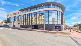 Ufficio in Av/santa fe 4. Gran oportunidad de comprar una oficina en la localidad de roque