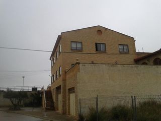 Ufficio in Urb. miralrio 9. Gran oportunidad de comprar una oficina en la localidad de cariñ