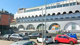Local Comercial a Comunidad de madrid 41. Local comercial en la localidad de las rozas en madrid. con una