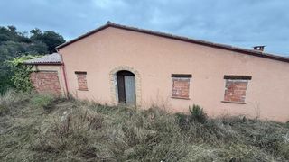 Pis a Calle bosc 447. Gran oportunidad de comprar una casa  en la localidad de arenys