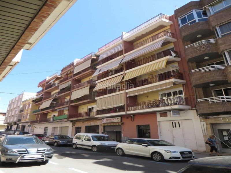 Foto 01faaaa4-af55-4271-a1d7-6709dd148472. Local comercial en rosario creixach 15 local comercial en la localidad de vall duixo en castellón. con una superficie de 1105m. este espacio ofrece el entorno perfecto p en Vall d´Uixó (la)