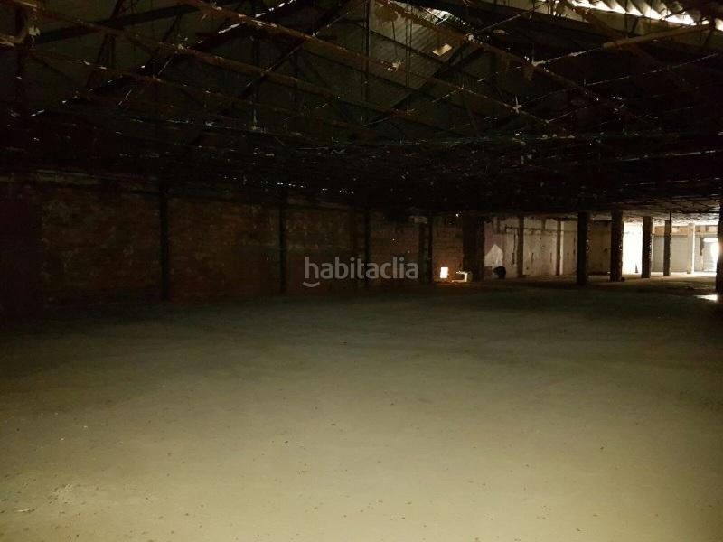 Foto e83f55e9-359f-47e2-9a3d-04302926db59. Local comercial en rosario creixach 15 local comercial en la localidad de vall duixo en castellón. con una superficie de 1105m. este espacio ofrece el entorno perfecto p en Vall d´Uixó (la)