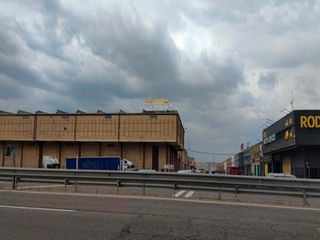 Fabrikhalle in Pg portazgo 64. Gran oportunidad de comprar una nave industrial en la localidad