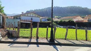 Terreny residencial a Montealegre, la barrera del campo. Suelo urbano en venta en el barrio samano 255 d en castro urdial