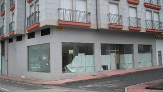 Local Comercial en San roque 22. Local comercial en la localidad de carracedelo en león. con una