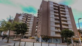 Parking coche en Bosc 21. Plaza de garaje en la localidad de lhospitalet  de llobregat en