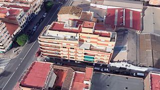 Local Comercial a Cami nou 95. Alquiladolocal comercial en la localidad de benetússer en valenc