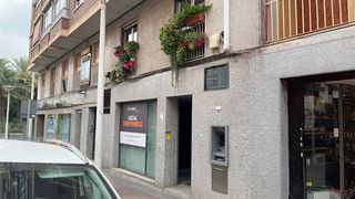 Local Comercial en Diagonal 29. Alquiladolocal comercial en la localidad de elche en alicante. c