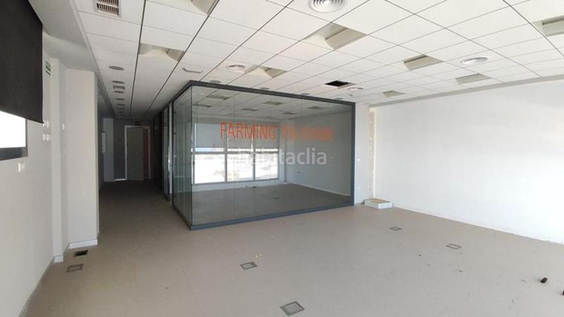 Foto a3f5835b-39fd-4b73-905f-bcbeb222c30f. Oficina en santiago de santiago 38 excelente oportunidad para adquirir tu oficina en la localidad en almería. con una superficie de 168 m. este es en Roquetas de Mar