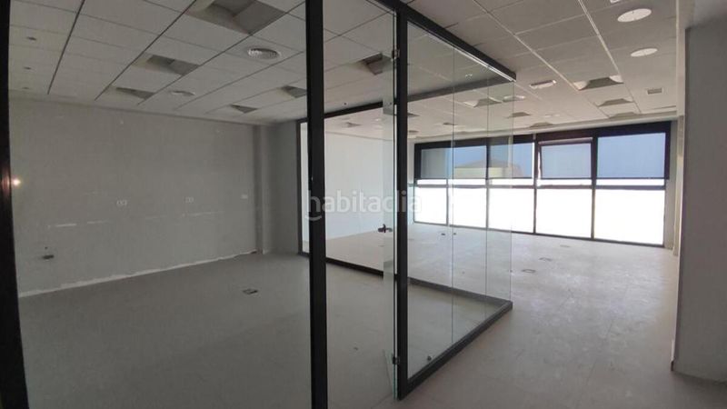 Foto f2d509c7-a7eb-456a-8136-ff45fb55ebb8. Oficina en santiago de santiago 38 excelente oportunidad para adquirir tu oficina en la localidad en almería. con una superficie de 168 m. este es en Roquetas de Mar